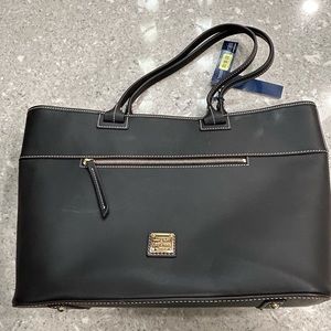 NWT Dooney & Bourke black purse